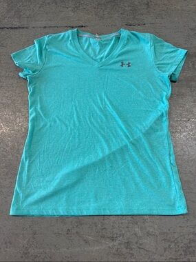 $ Clearance Sale $ Under Armour Women’s Aqua V-Neck Short Sleeve Performance Tee